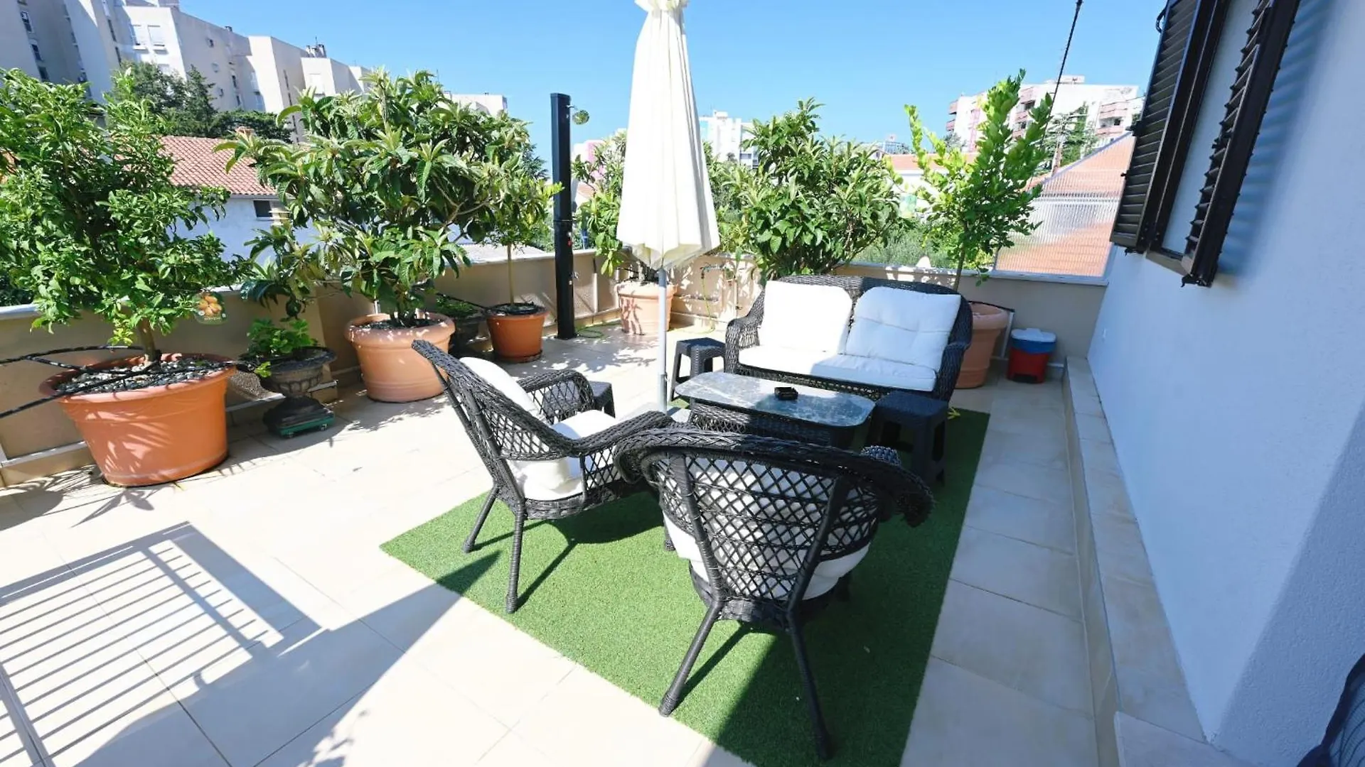 Apartment House Isabel Zadar