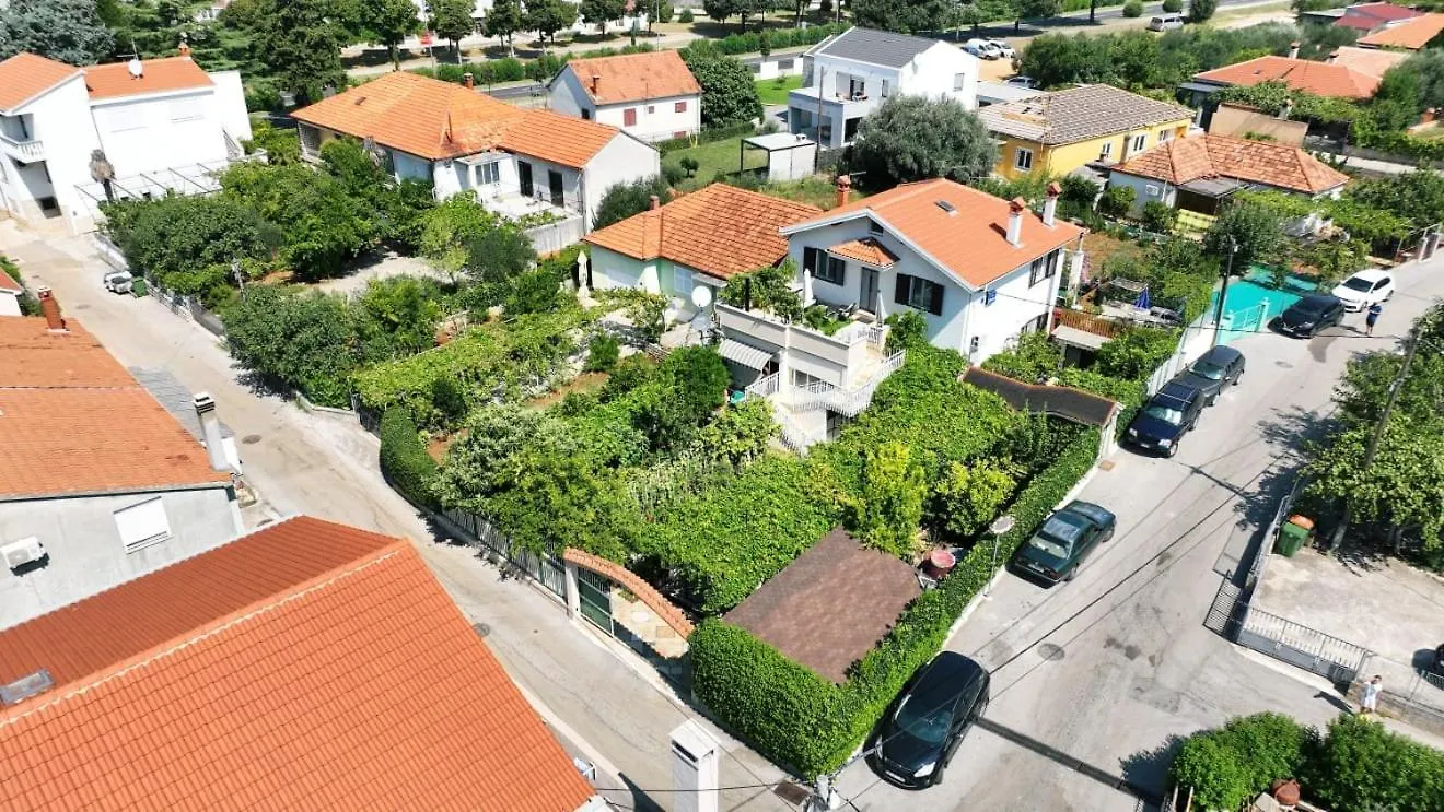 Apartment House Isabel Zadar